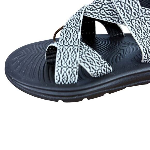 Chaco Z/Volv Womens Black White Toe Ring Sporty Sandals Hiking Caming Shoes sz 7 - Picture 5 of 16